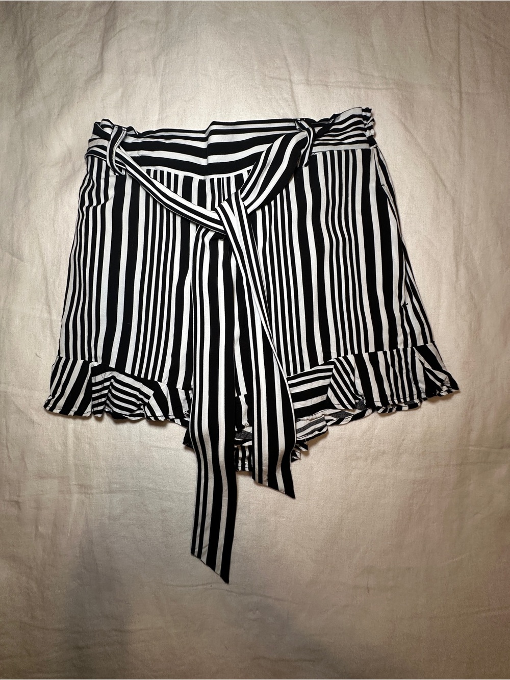 Xhilaration Black & White Vertical Stripe Tie-Waist High Rise Shorts
